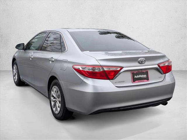 Used 2015 Toyota Camry LE image 8