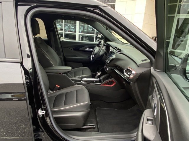 Used 2021 Chevrolet TrailBlazer RS w/ Convenience Package image 29