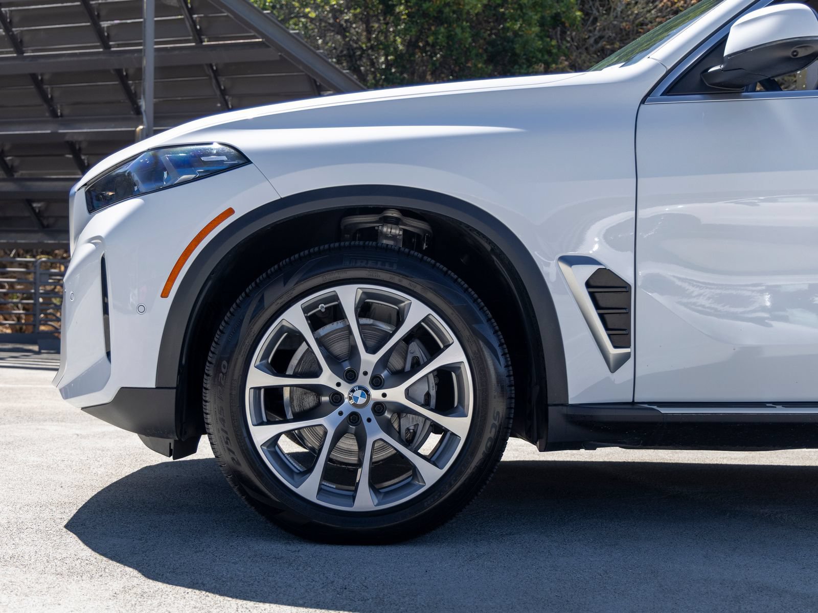Used 2026 BMW X5 xDrive40i AWD/4WD image 13