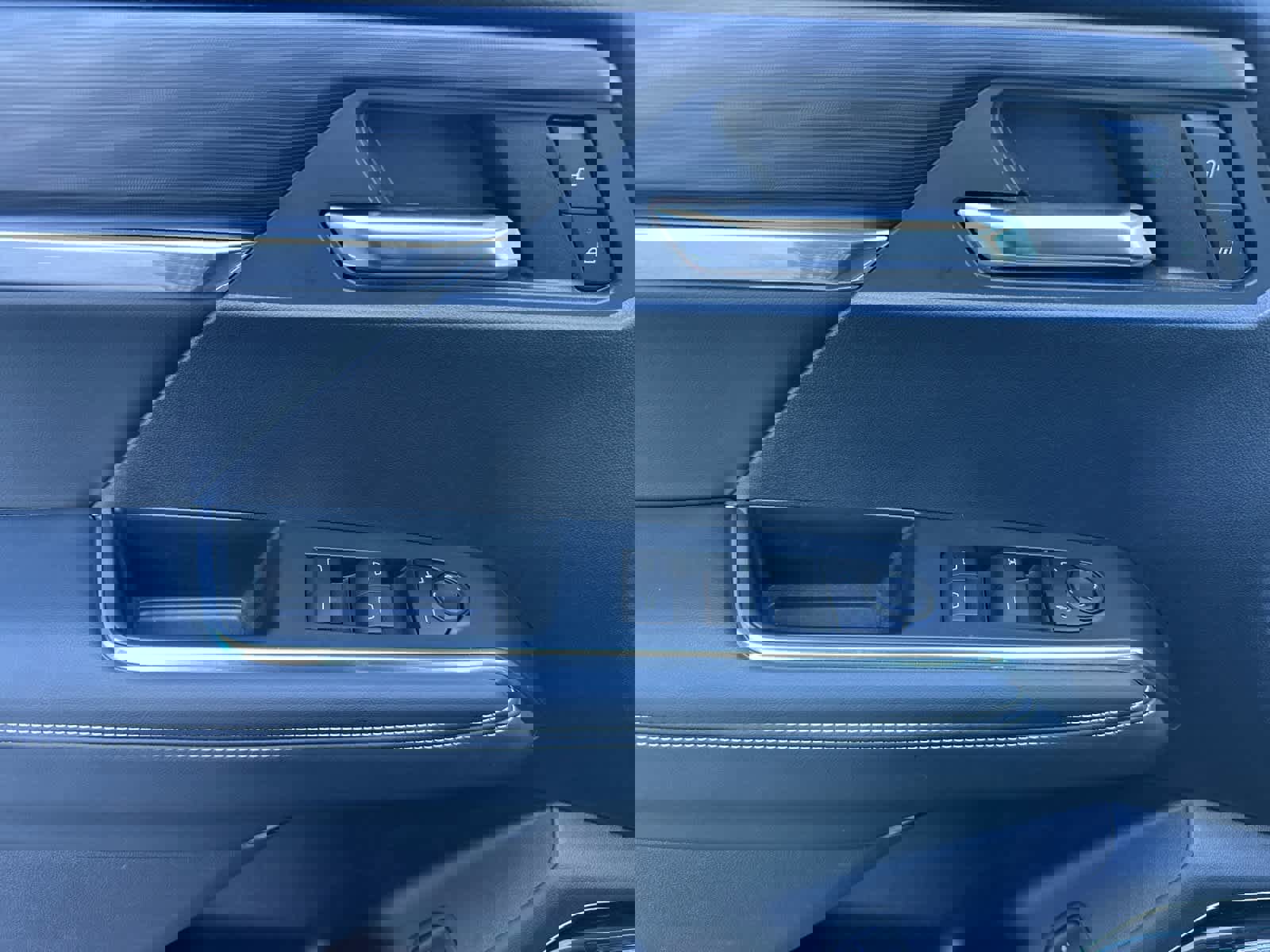 New 2026 GMC Acadia Elevation image 10