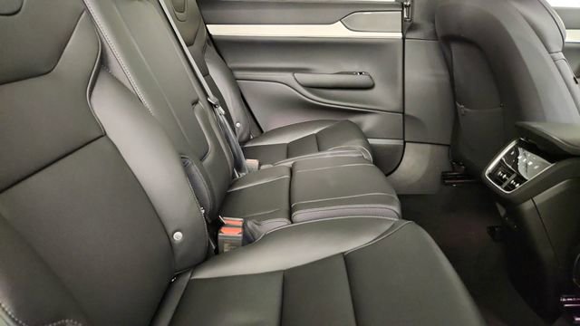 New 2026 Volvo EX90 Ultra AWD/4WD image 34