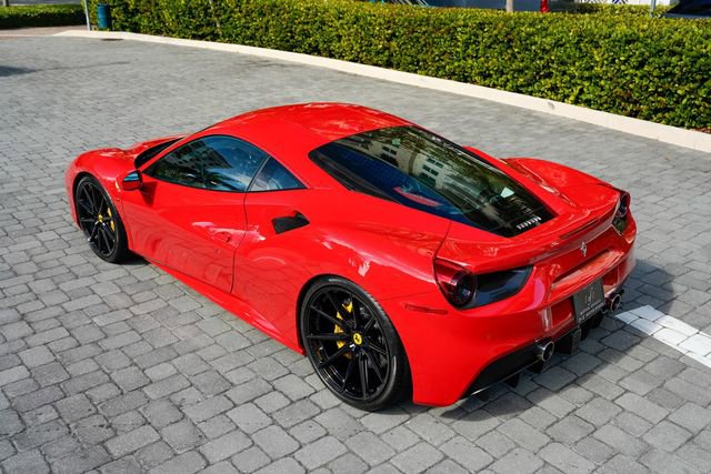 Used 2018 Ferrari 488 GTB image 21