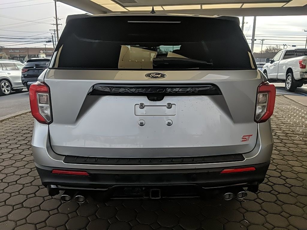 Certified 2022 Ford Explorer ST w/ Equipment Group 401A AWD/4WD image 7