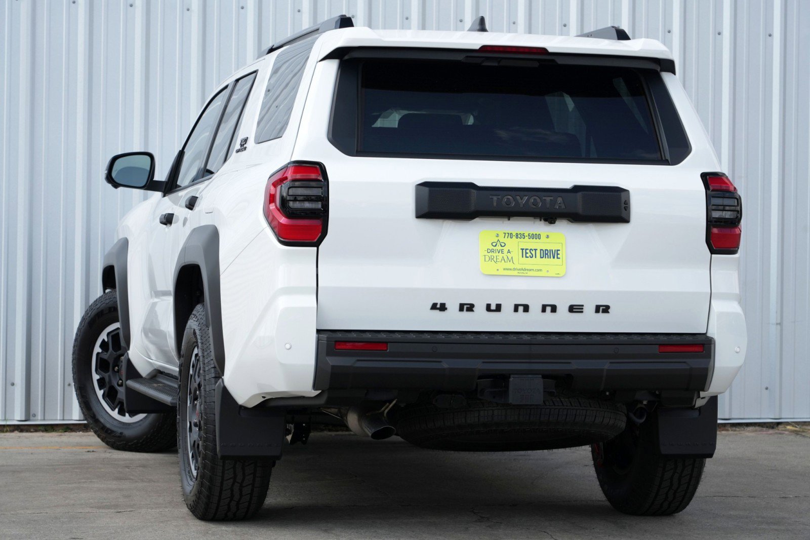 Used 2025 Toyota 4Runner TRD Off-Road image 6