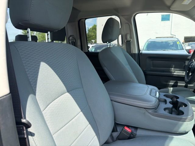 Used 2018 RAM 1500 Express AWD/4WD image 22