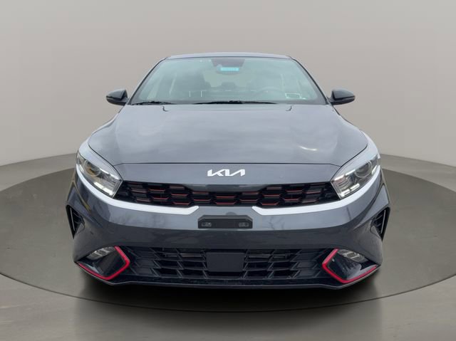 Used 2024 Kia Forte GT-Line image 2