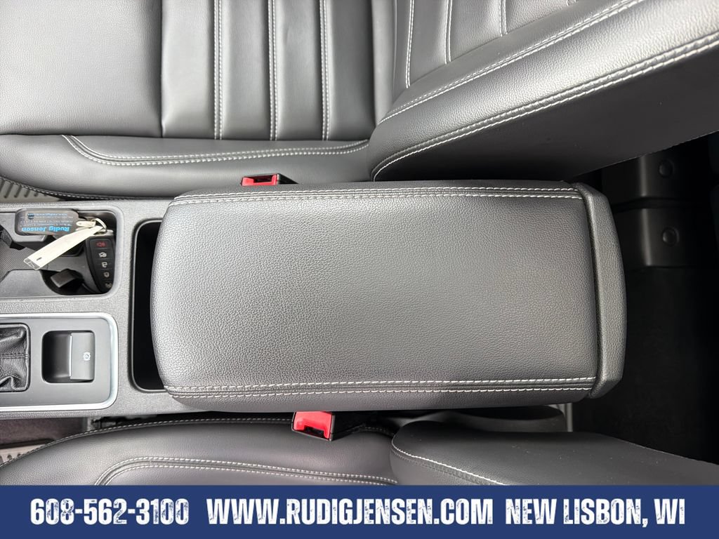 Used 2019 Ford Escape SEL AWD/4WD image 25