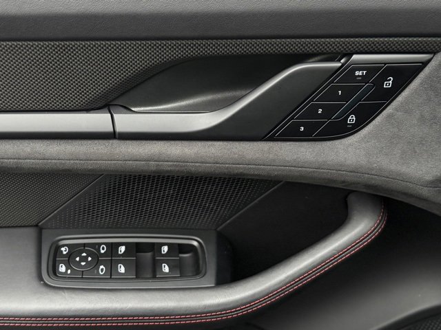 Used 2024 Porsche Taycan GTS image 14