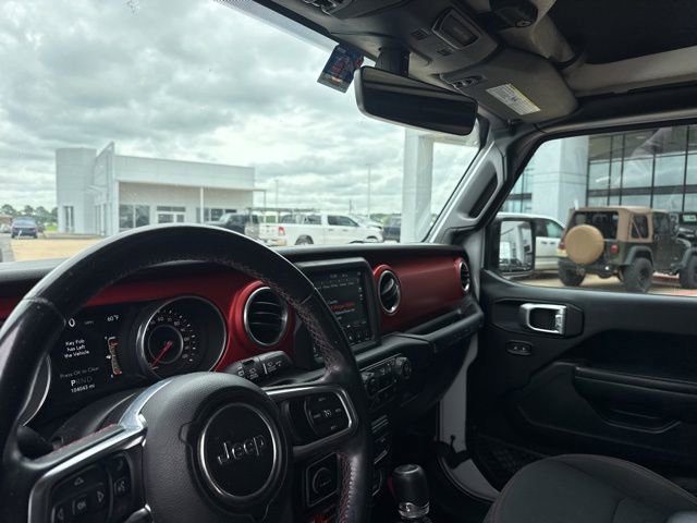 Used 2018 Jeep Wrangler Unlimited Rubicon AWD/4WD image 39