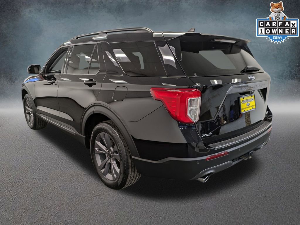 Used 2022 Ford Explorer XLT w/ Equipment Group 202A AWD/4WD image 6