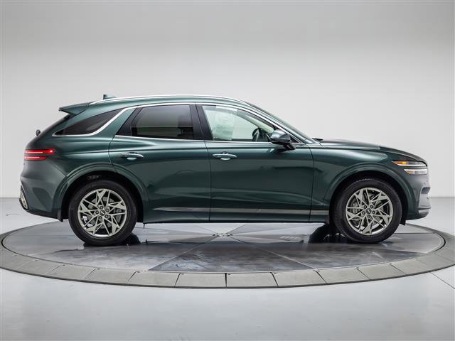 Used 2023 Genesis GV70 2.5T w/ Select Package AWD/4WD image 6