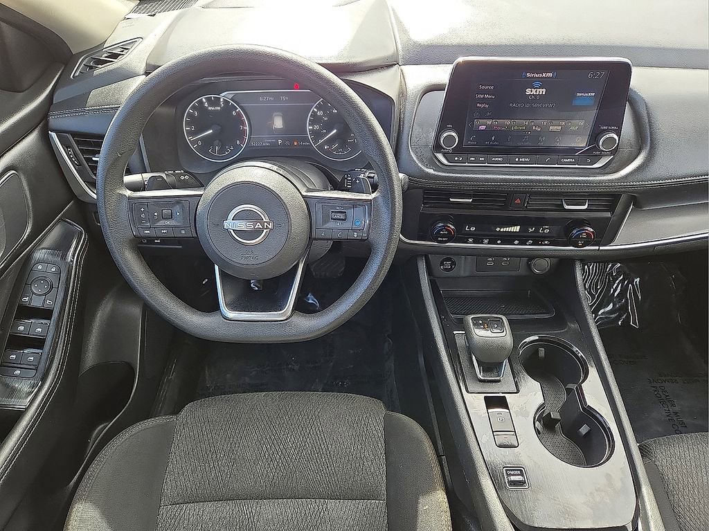 Used 2024 Nissan Rogue SV image 18