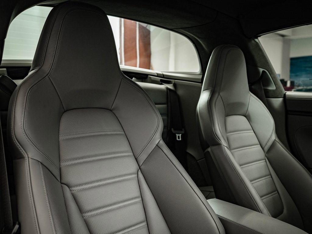 Certified 2022 Porsche 911 Targa 4 GTS image 37
