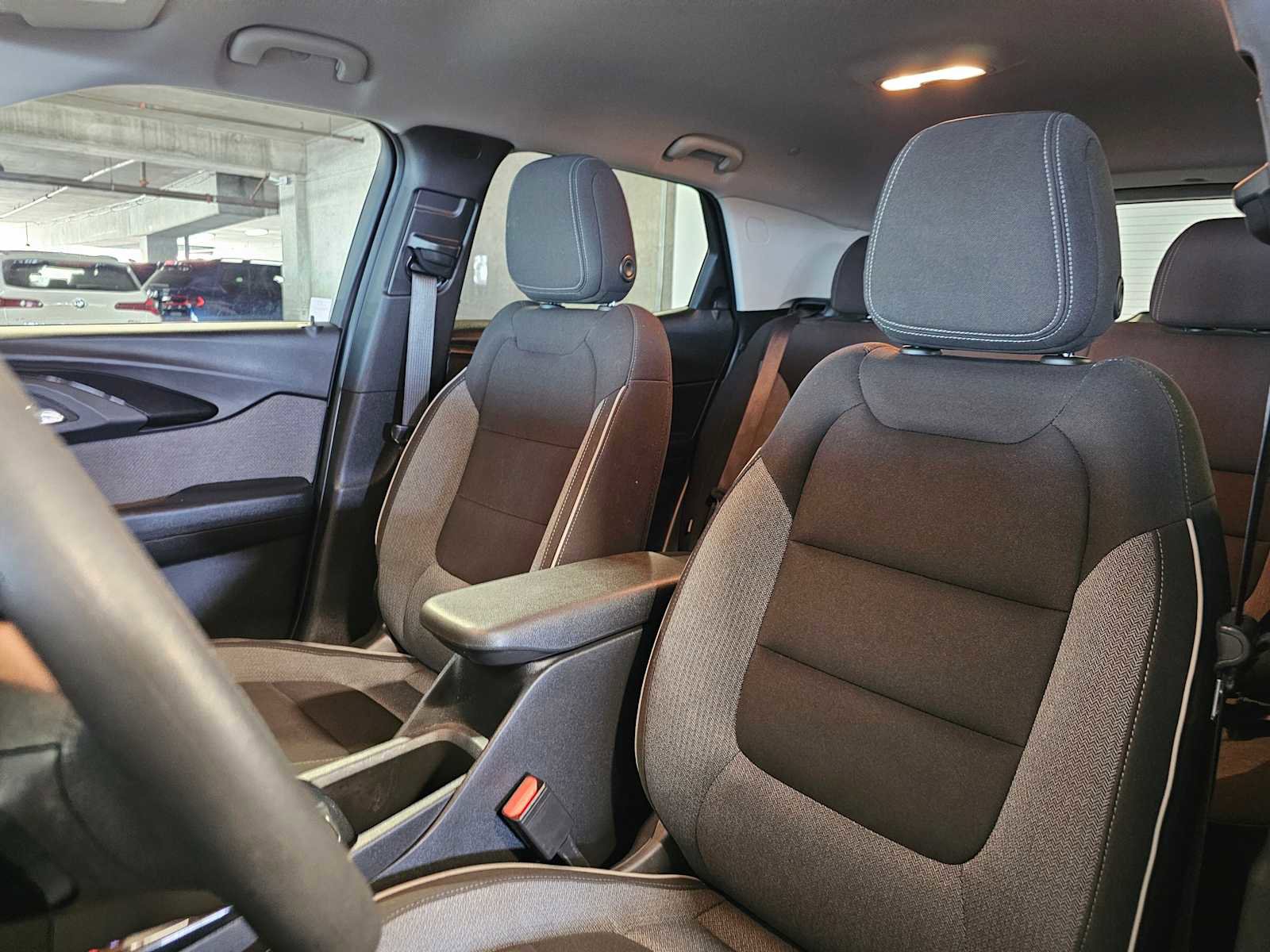 Used 2022 Chevrolet TrailBlazer LT w/ Convenience Package image 28