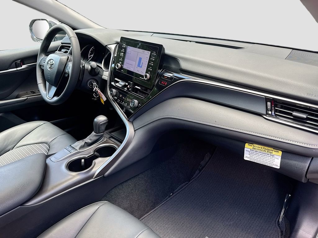 Used 2024 Toyota Camry SE FWD image 23