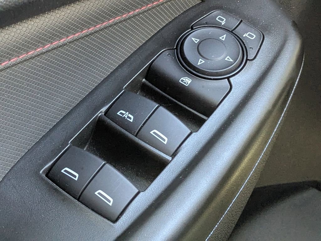 Certified 2023 Chevrolet TrailBlazer RS w/ Convenience Package image 25