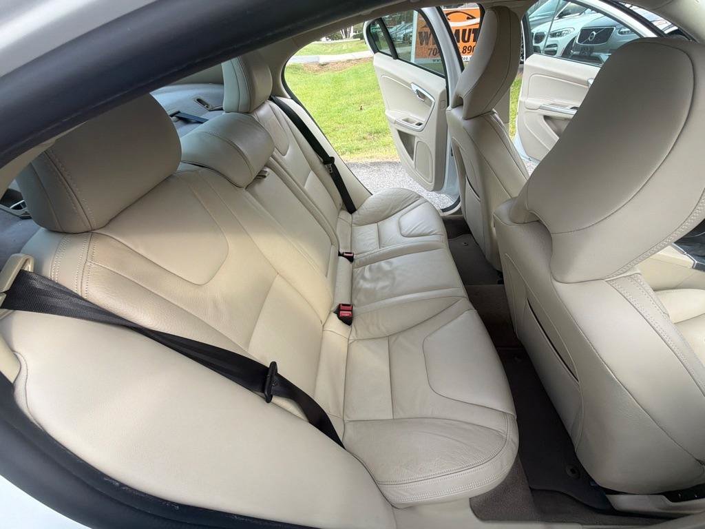 Used 2013 Volvo S60 T5 FWD image 27