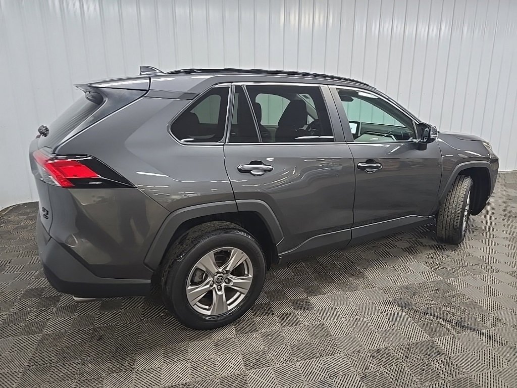 Used 2023 Toyota RAV4 XLE image 3