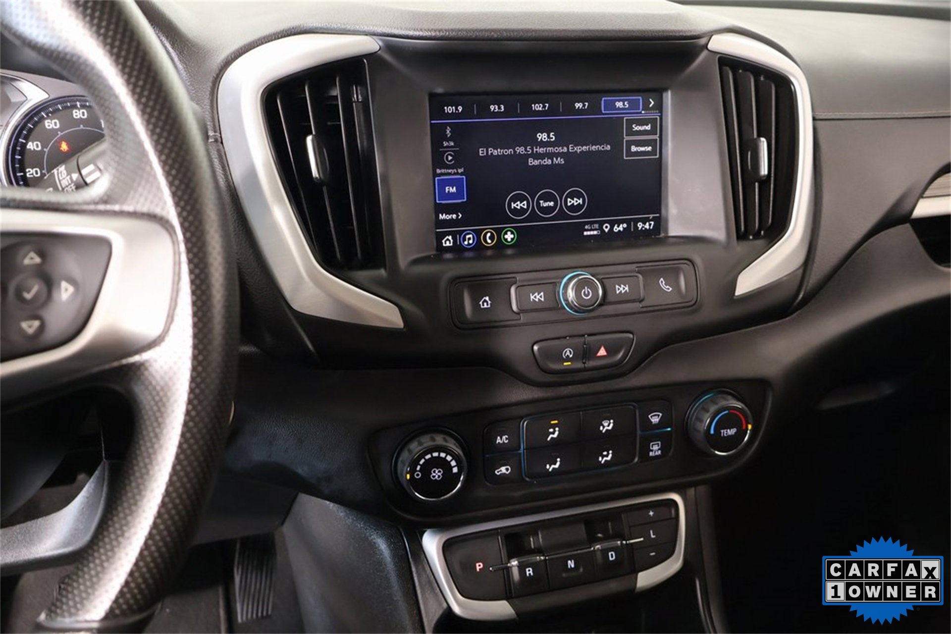 Used 2023 GMC Terrain SLE w/ Elevation Edition image 5