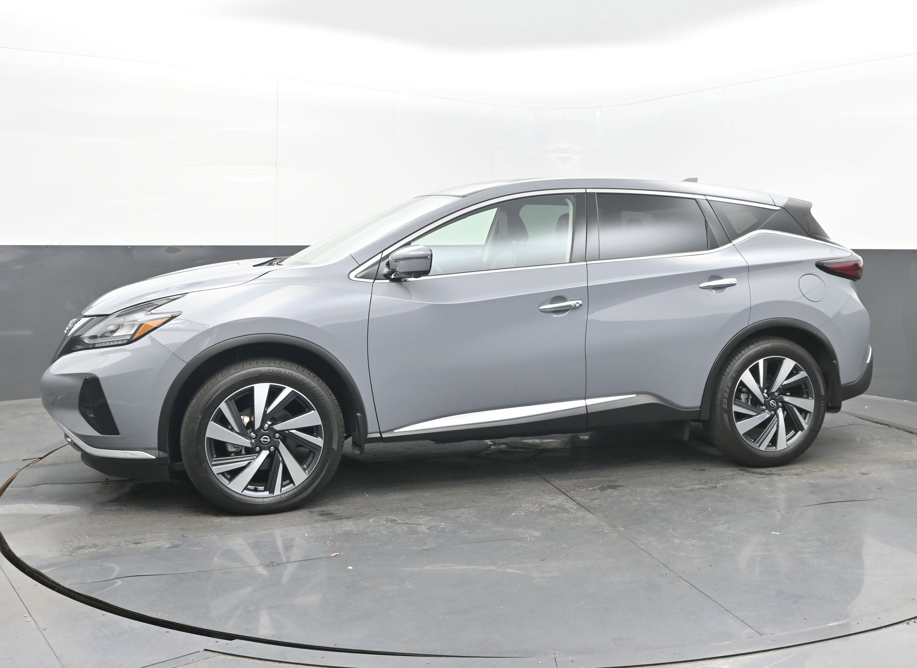 Used 2024 Nissan Murano SL image 5