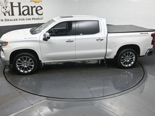 Used 2023 Chevrolet Silverado 1500 LTZ w/ LTZ Premium Package AWD/4WD image 57