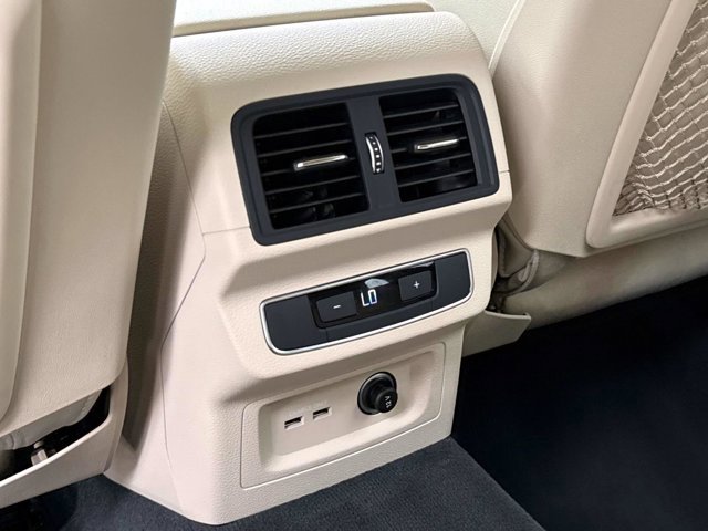 Used 2021 Audi Q5 Premium Plus w/ Premium Plus Package image 16