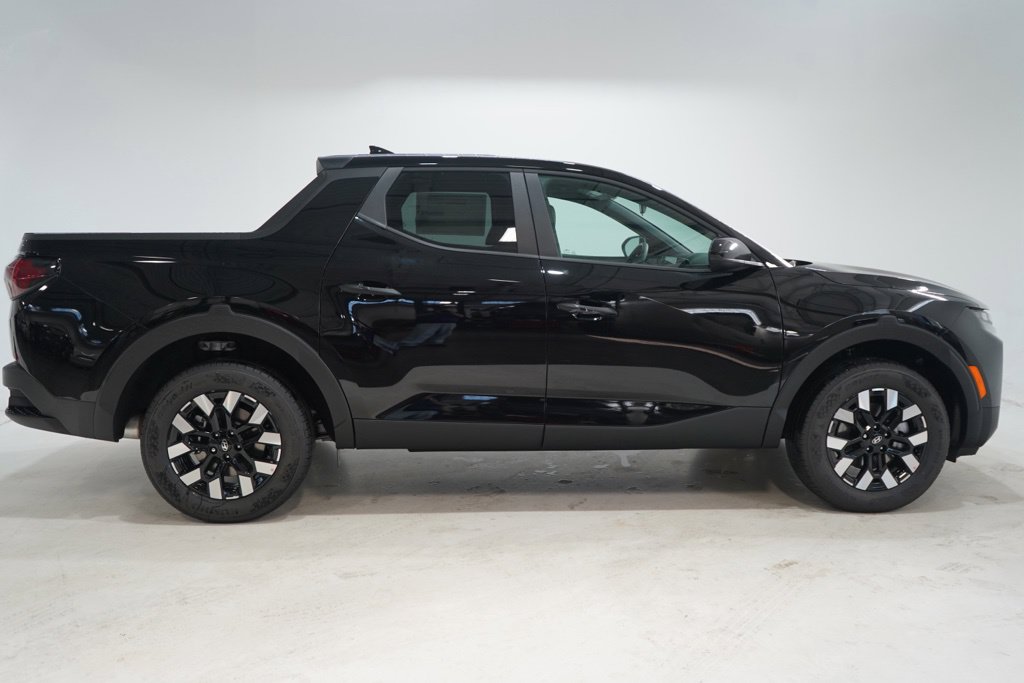 New 2027 Hyundai Santa Cruz SE AWD/4WD image 8