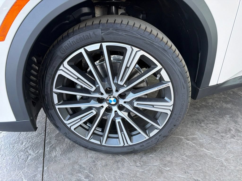 New 2026 BMW X2 xDrive28i w/ Technology Package AWD/4WD image 5