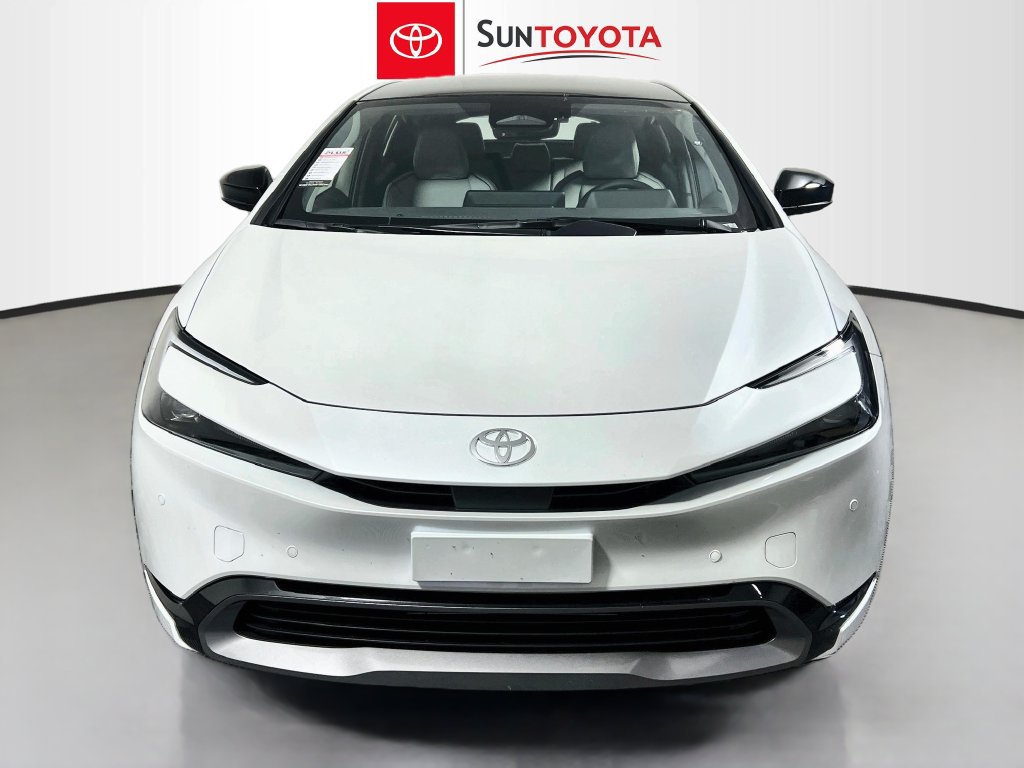New 2027 Toyota Prius XLE FWD image 8
