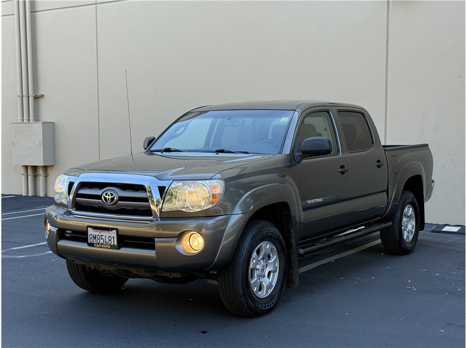 Used 2009 Toyota Tacoma PreRunner RWD image 3