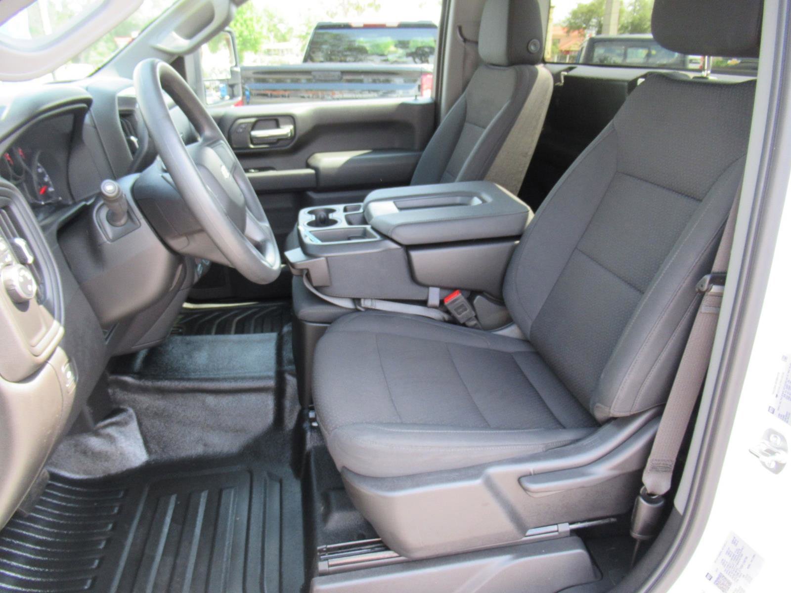 Used 2025 Chevrolet Silverado 2500 W/T w/ WT Convenience Package RWD image 17