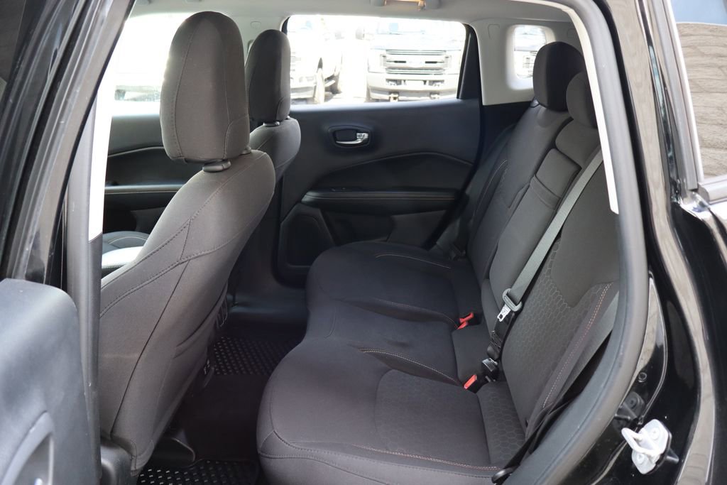 Used 2019 Jeep Compass Sport image 12