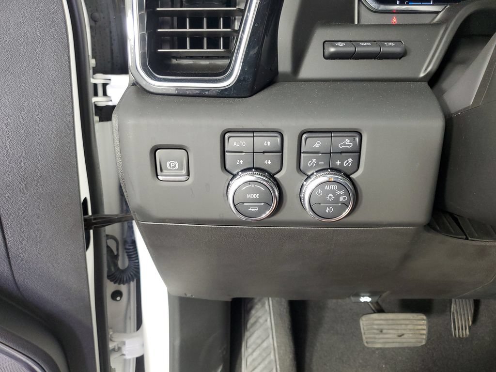 Used 2025 GMC Sierra 1500 Denali Ultimate AWD/4WD image 29