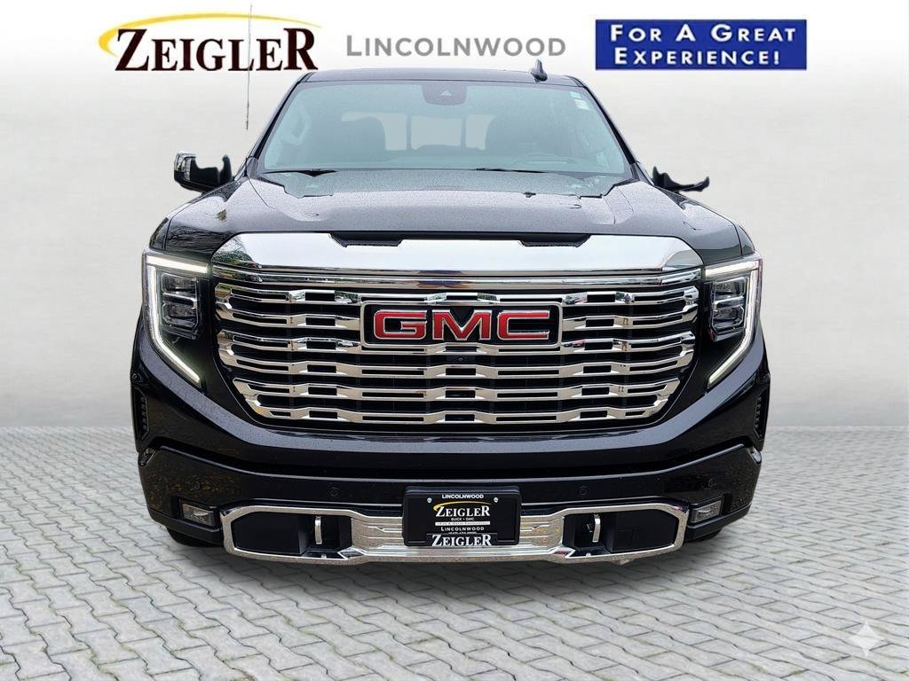 Used 2024 GMC Sierra 1500 Denali w/ Denali Reserve Package AWD/4WD image 4