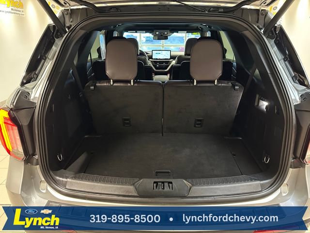 Used 2025 Ford Explorer Platinum w/ LUX Leather Package image 26