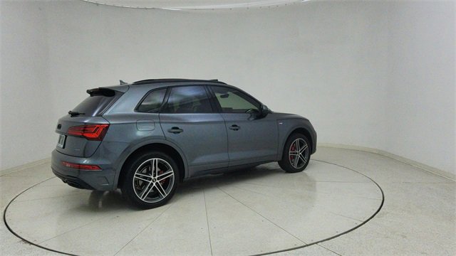 Used 2024 Audi Q5 e Prestige w/ Prestige Package image 76