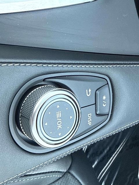 Certified 2025 INFINITI QX50 Luxe image 20