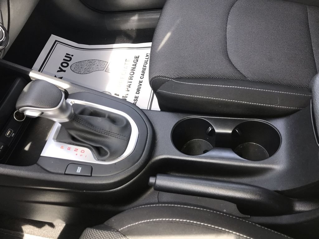 Used 2022 Kia Forte LXS FWD image 20