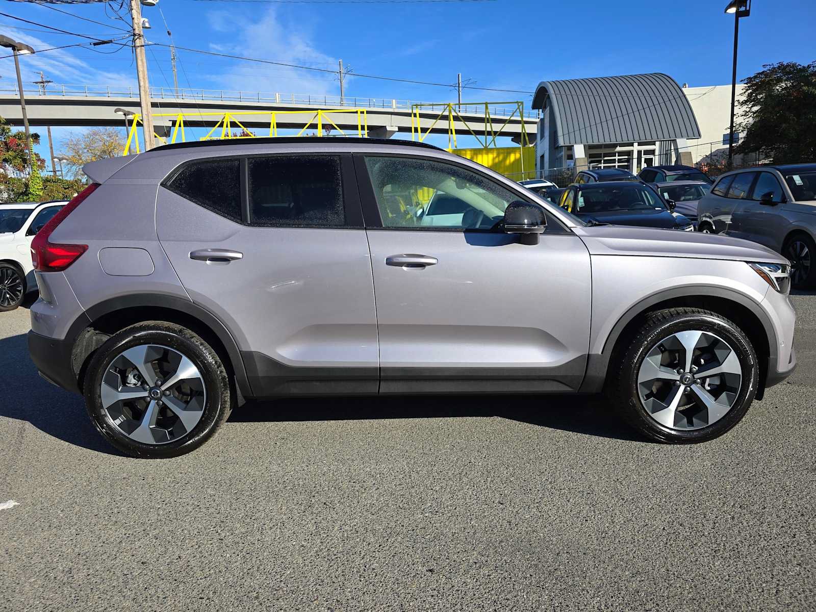 New 2026 Volvo XC40 B5 Plus w/ Protection Package Premier AWD/4WD image 2