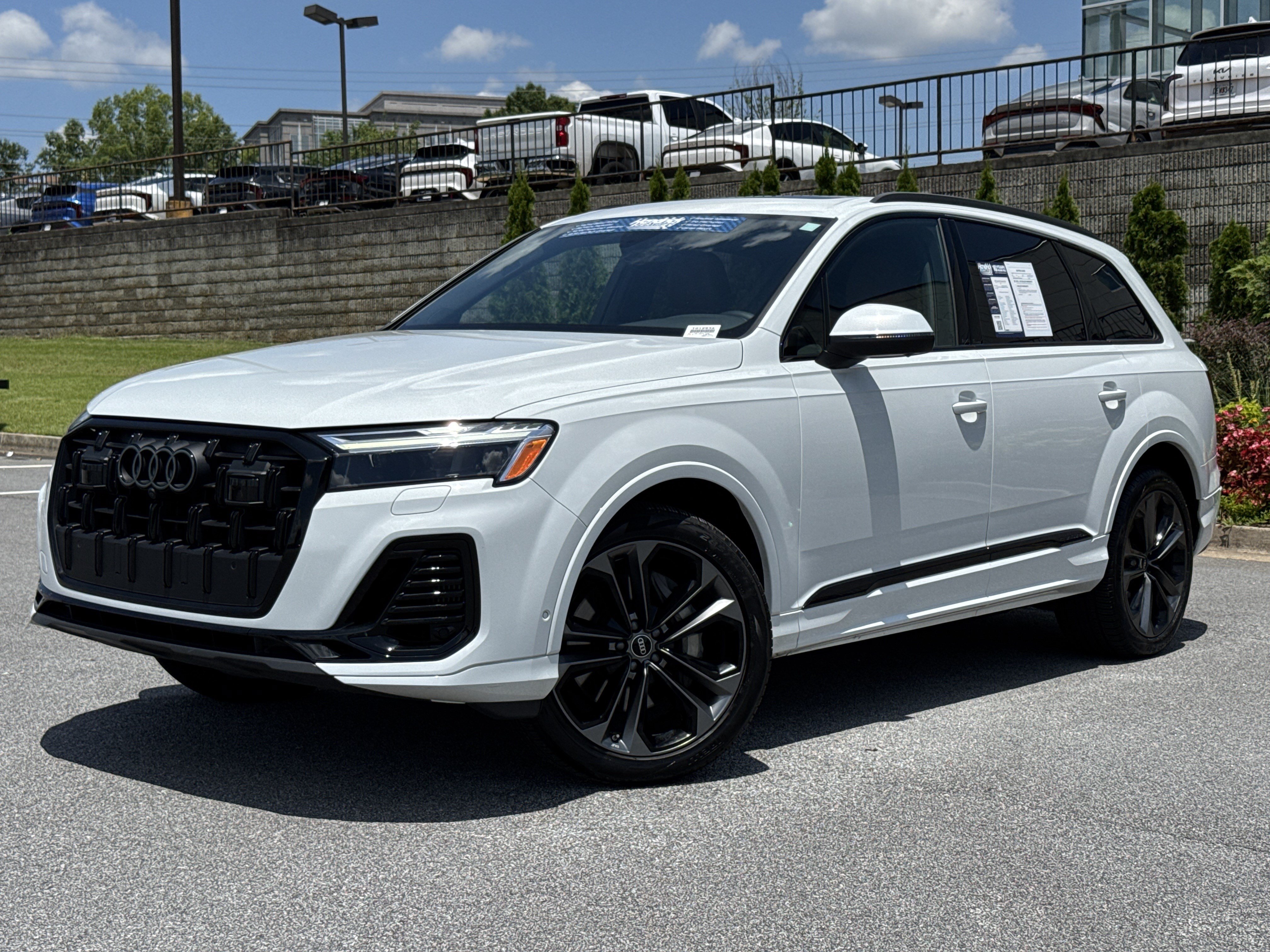 Used 2025 Audi Q7 3.0T Premium Plus w/ Premium Plus Package AWD/4WD image 5