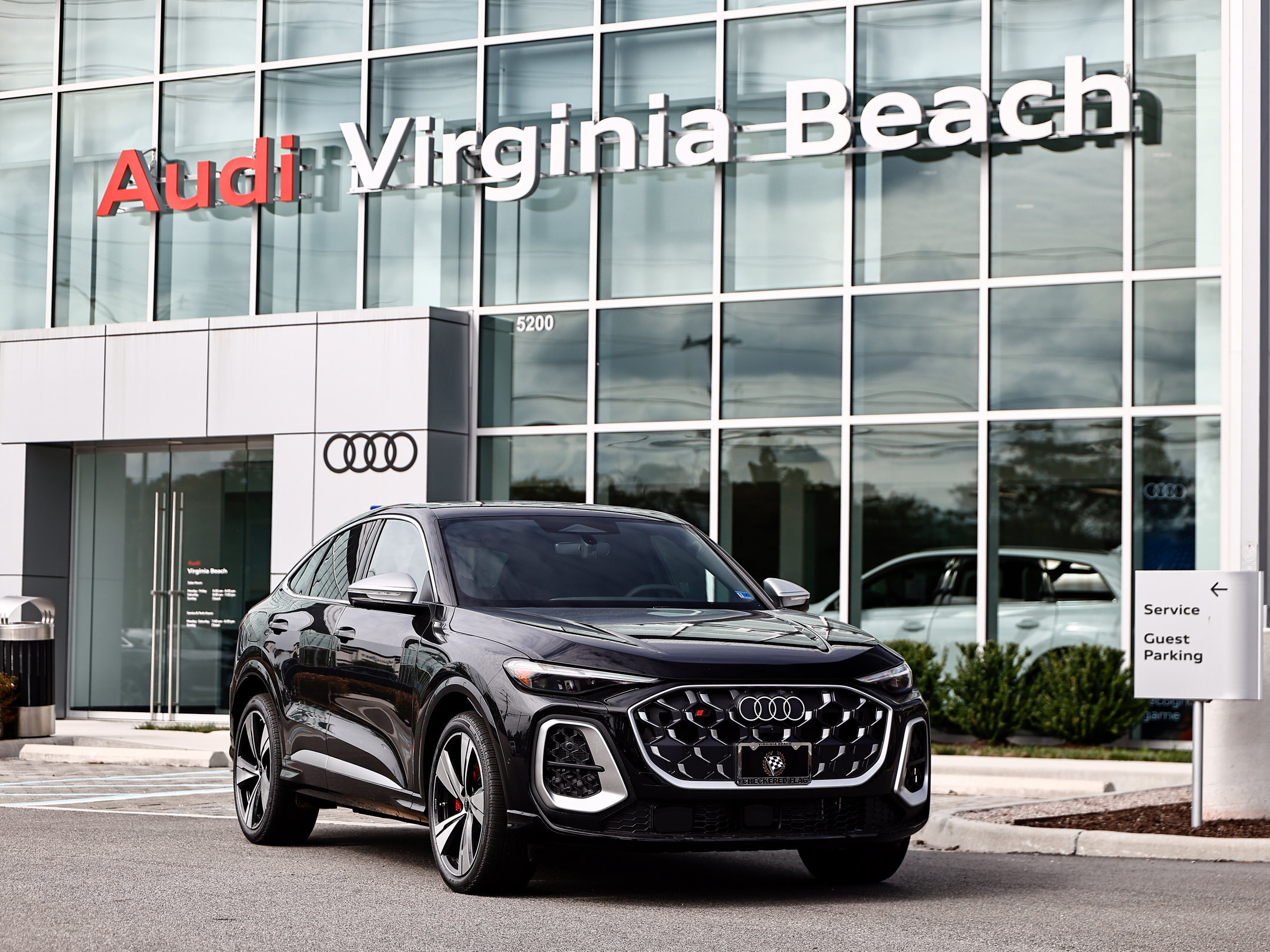 New 2026 Audi SQ5 Prestige