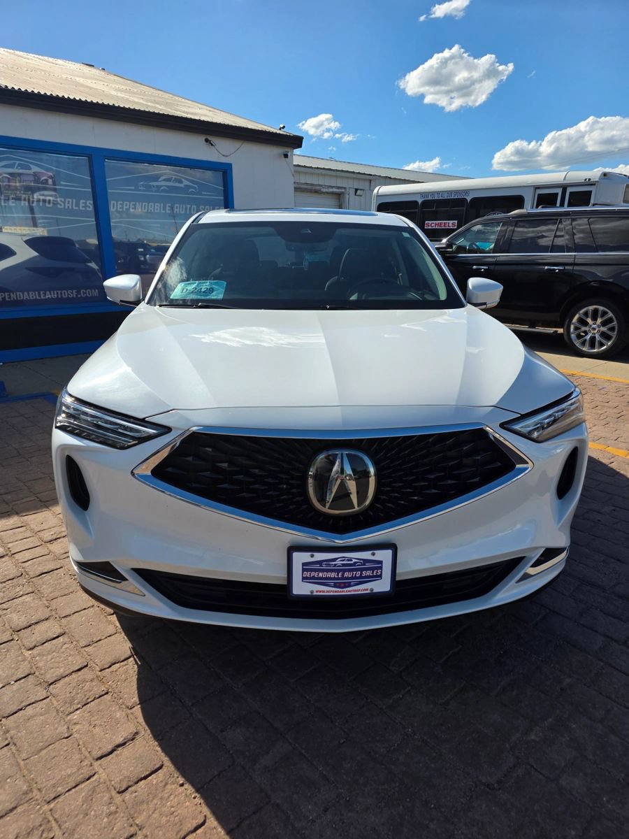 Used 2023 Acura MDX SH-AWD image 2