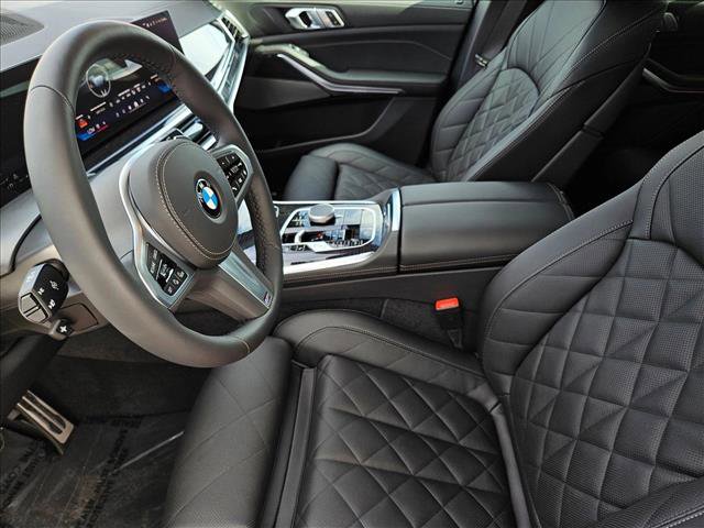 New 2026 BMW X5 xDrive40i w/ M Sport Package AWD/4WD image 15