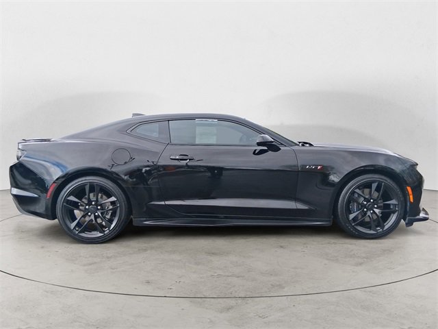 Used 2024 Chevrolet Camaro LT w/ RS Package image 6