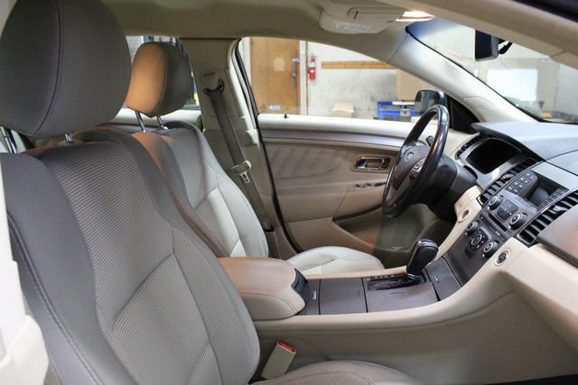 Used 2014 Ford Taurus SEL FWD image 11