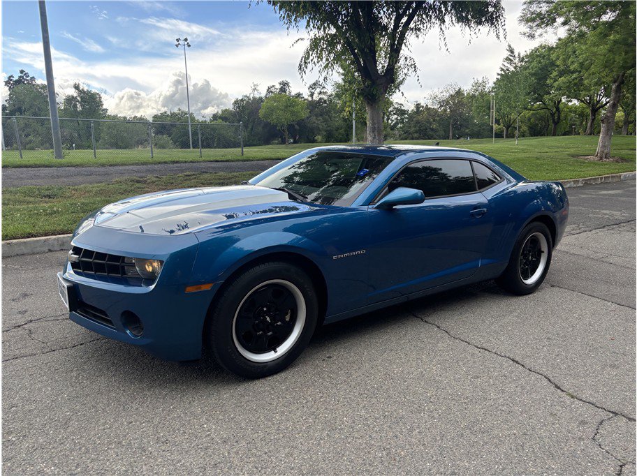 Used 2010 Chevrolet Camaro LS w/ White Stripe Package image 3