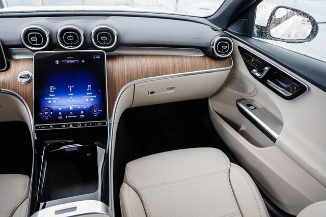 Used 2024 Mercedes-Benz C 300 4MATIC Sedan image 30