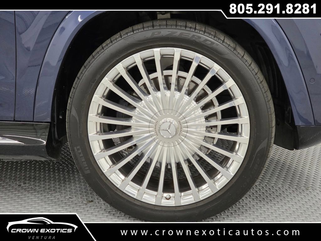 Used 2024 Mercedes-Benz Maybach GLS 600 4MATIC image 9