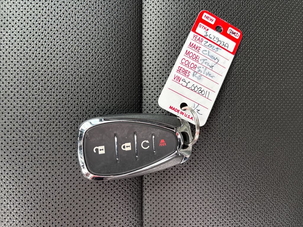 Used 2025 Chevrolet Trax RS w/ Driver Confidence Package FWD image 20