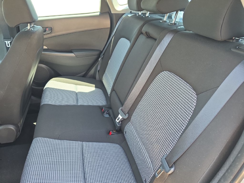 Certified 2023 Hyundai Kona SE FWD image 15